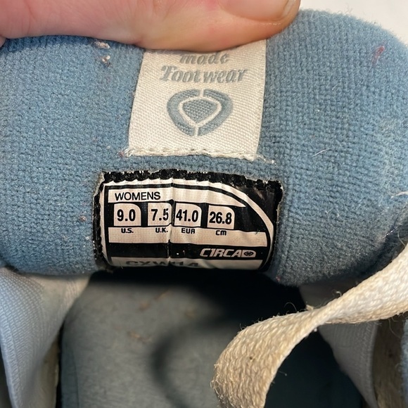 Circa CX114, women’s 9 or men youth 7-7.5, blue gray and white skateboard shoe - Picture 8 of 8